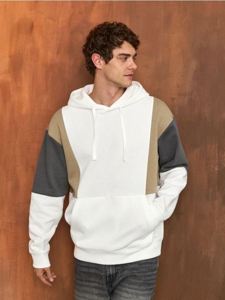 Bluza z kapturem - kremowy. Białe bluzy z kapturem Sinsay, l, bez wzorów, z kapturem. Za 69.99 zł.