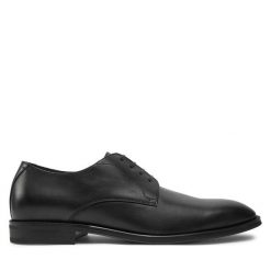 Półbuty BOSS. Czarne eleganckie półbuty Boss, bez wzorów, bez obcasa, bez zapięcia. Za 1,119.00 zł.