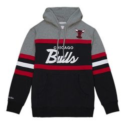 Bluza z kapturem Chicago Bulls Headcoach. Czarne bluzy z kapturem Mitchell & Ness, bez wzorów, z kapturem. Za 457.50 zł.