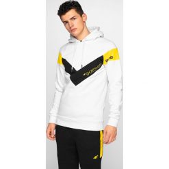Bluza męska BLM219 - biały. Bluzy z kapturem marki 4F. Za 149.99 zł.