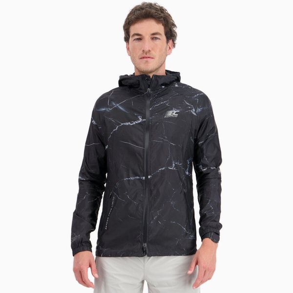 Męska kurtka przeciwwiatrowa do biegania w terenie TERRARUN WINDBREAKER. Czarne kurtki BODYCROSS, l, bez wzorów, z materiału, bez kaptura. Za 739.99 zł.