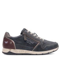 Półbuty Mustang. Niebieskie eleganckie półbuty Mustang, bez wzorów, bez obcasa, bez zapięcia. Za 329.99 zł.