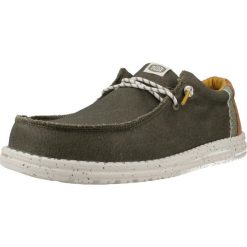 Buty HEY DUDE WALLY BREAK HEY DAY Zielony. Zielone buty turystyczne Hey dude, bez wzorów, z tkaniny, bez zapięcia, trekkingowe. Za 329.15 zł.