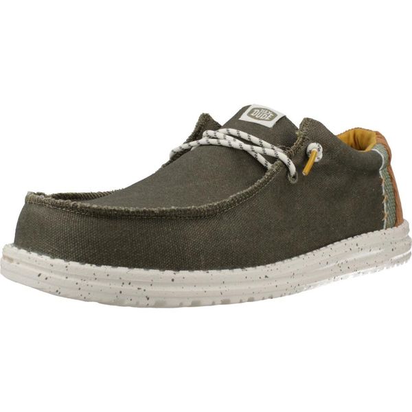 Buty HEY DUDE WALLY BREAK HEY DAY Zielony. Zielone buty turystyczne Hey dude, bez wzorów, z tkaniny, bez zapięcia, trekkingowe. Za 329.15 zł.