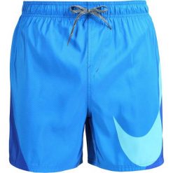 Nike Performance BREACH Szorty kąpielowe light photo blue. Kąpielówki marki Nike Performance. W wyprzedaży za 167.20 zł.