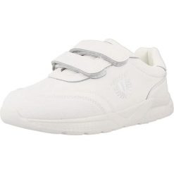 Buty PABLOSKY 903900P DEPORTIVO CINTA ADHESIVA Biały. Białe buty turystyczne PABLOSKY, bez wzorów, z syntetyku, bez zapięcia, na fitness i siłownię. Za 172.99 zł.