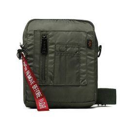 Saszetka Alpha Industries. Zielone saszetki i nerki Alpha Industries, bez wzorów. Za 129.99 zł.