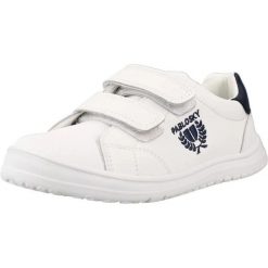Buty PABLOSKY DEPORTIVO TIRA ADHESIVA Biały. Białe buty turystyczne PABLOSKY, bez wzorów, z syntetyku, bez zapięcia, na fitness i siłownię. Za 236.99 zł.