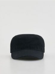 Czapka z daszkiem - czarny. Czarne czapki z daszkiem Reserved, bez wzorów. Za 69.99 zł.