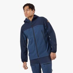 Kurtka outdoor turystyka męska Swedemount Lofoten Stretch Jacket szybkoschnąca. Niebieskie kurtki SWEDEMOUNT, m, bez wzorów, z tkaniny, bez kaptura. W wyprzedaży za 372.00 zł.