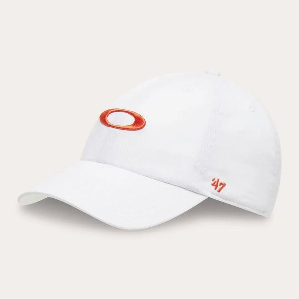 Czapka z daszkiem Oakley REMIX DAD FOS901220-111. Białe czapki z daszkiem Oakley, bez wzorów, z bawełny. Za 133.17 zł.