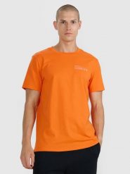 4F T-shirt regular z nadrukiem męski - pomarańczowy M. Brązowe t-shirty 4F, m, bez wzorów, z bawełny, bez kołnierzyka, bez ramiączek. Za 59.99 zł.