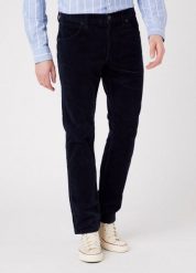 WRANGLER GREENSBORO MĘSKIE SPODNIE SZTRUKSOWE NAVY W15QA2114 112319949. Niebieskie spodnie materiałowe Wrangler, l, bez wzorów, z materiału. Za 219.99 zł.