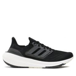 Buty do biegania adidas. Czarne buty do biegania Adidas, bez wzorów, bez zapięcia, do biegania. Za 849.99 zł.