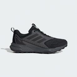 Buty Tracefinder Trail Running. Czarne buty do biegania Adidas, bez wzorów, z materiału, bez zapięcia, do biegania. Za 299.00 zł.