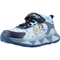Buty GARVALIN 261855G ZAPATO SPORT LUCES Niebieski. Niebieskie buty turystyczne GARVALIN, bez wzorów, z syntetyku, bez zapięcia, na fitness i siłownię. Za 172.99 zł.