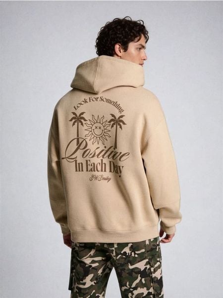 Bluza hoodie z nadrukiem S.W.Smiley® - beżowy. Brązowe bluzy bez kaptura Sinsay, l, bez wzorów, bez kaptura. Za 79.99 zł.