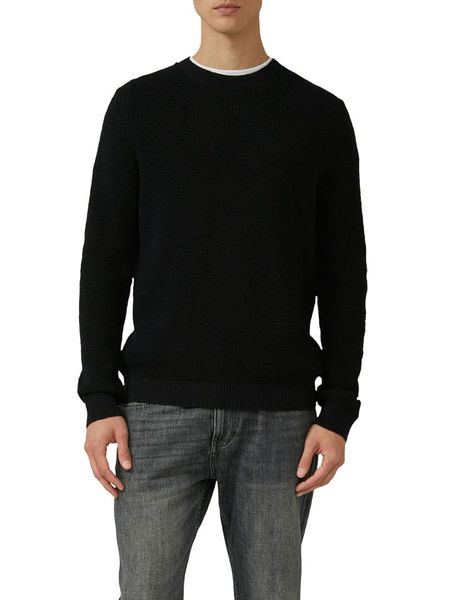 S.Oliver Sweter w kolorze czarnym rozmiar: S. Czarne swetry nierozpinane S.Oliver, s, bez wzorów, z bawełny, bez kołnierzyka, bez ramiączek. Za 119.95 zł.