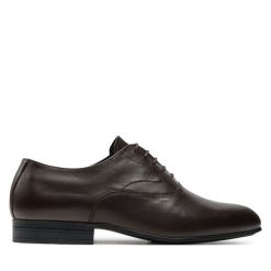 Półbuty Calvin Klein. Brązowe eleganckie półbuty CALVIN KLEIN, bez wzorów, bez obcasa, bez zapięcia. Za 399.99 zł.