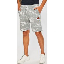 Ellesse - Szorty. Czarne szorty Ellesse, bez wzorów, z bawełny, casualowe. W wyprzedaży za 99.90 zł.