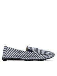 Vibram Fivefingers Półbuty One Quarter Moc 23M1E01 Granatowy. Niebieskie eleganckie półbuty Vibram Fivefingers, bez wzorów, z materiału, bez obcasa, bez zapięcia. Za 289.99 zł.