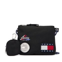 Saszetka Tommy Jeans. Czarne saszetki i nerki Tommy Jeans, bez wzorów, z jeansu. Za 249.99 zł.