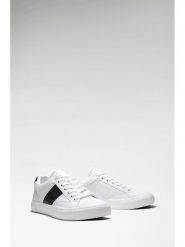 Guess Sneakersy 182996 Biały. Białe buty sportowe casual Guess, z aplikacjami, bez zapięcia. Za 364.99 zł.