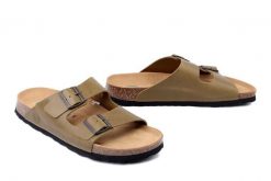 DR. BRINKMANN 600133-07 olive, klapki męskie. Zielone klapki Dr. Brinkmann, ze skóry. Za 242.17 zł.