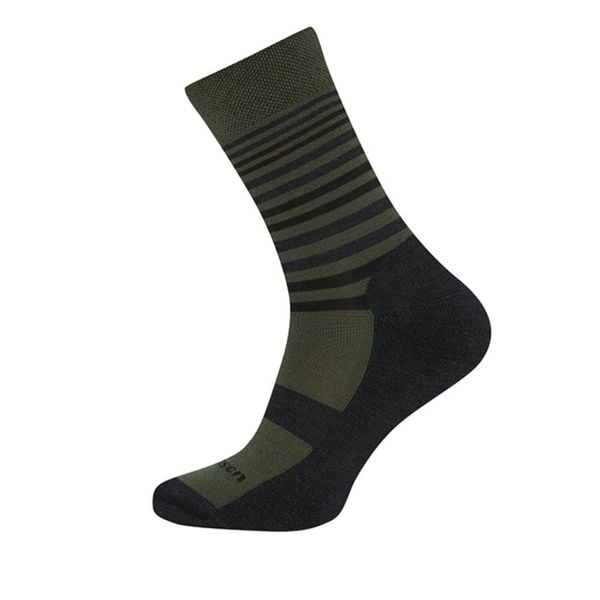 Skarpety trekkingowe Fjord Nansen Tour Merino. Zielone skarpety Fjord Nansen, bez wzorów. Za 50.99 zł.