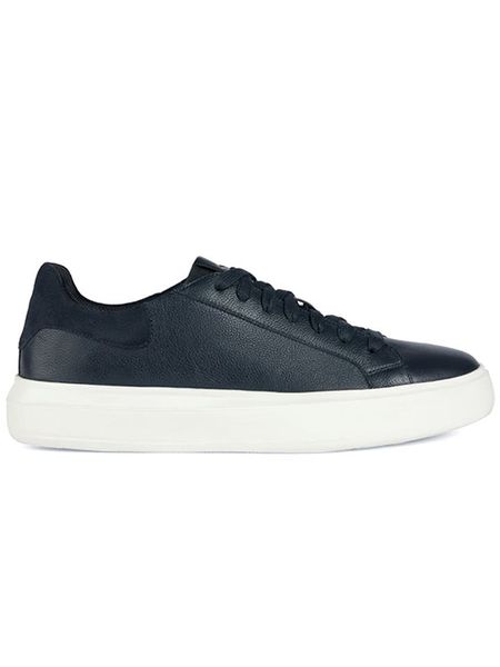 Geox Sneakersy "Kennet" w kolorze granatowym rozmiar: 45. Niebieskie buty sportowe casual Geox, bez wzorów, z gumy, bez zapięcia. Za 179.22 zł.