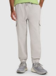 4F Spodnie dresowe w kolorze szarym rozmiar: M. Szare spodnie treningowe długie 4F, m, bez wzorów, z dresówki. Za 78.84 zł.