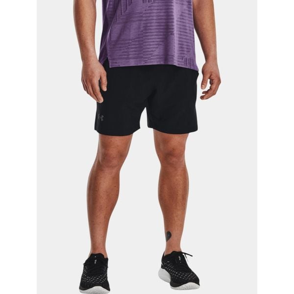 Spodenki sportowe męskie Under Armour UA Launch PRO 2n1 7''. Czarne krótkie spodenki sportowe Under Armour, m, bez wzorów. Za 279.00 zł.