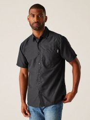 Regatta Koszula funkcyjna "Mindano IX" w kolorze czarnym rozmiar: L. Czarne koszule Regatta, l, bez wzorów, z materiału, bez kołnierzyka, bez ramiączek. Za 92.42 zł.