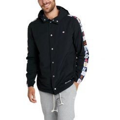 Kurtka turystyczna męska Champion Authentic Collection. Czarne kurtki Champion, m, bez wzorów, z poliesteru, bez kaptura. W wyprzedaży za 311.99 zł.