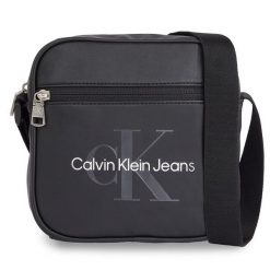 Saszetka Calvin Klein Jeans. Czarne saszetki i nerki Calvin Klein Jeans, bez wzorów, z jeansu. Za 199.99 zł.