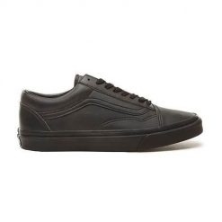 Buty do chodzenia męskie Vans Old Skool Classic. Czarne buty sportowe casual Vans, bez wzorów, z materiału, bez zapięcia, vans old skool. Za 496.00 zł.