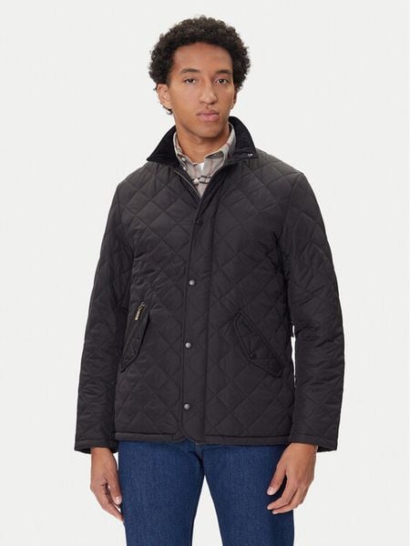 Barbour Kurtka przejściowa Chelsea MQU0006BK11 Czarny Regular Fit. Czarne kurtki Barbour, l, bez wzorów, z syntetyku, bez kaptura. Za 629.00 zł.
