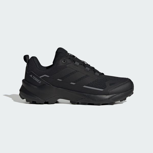 Buty na piesze wycieczki Terrex Skychaser Ax5. Czarne buty turystyczne Adidas, bez wzorów, z materiału, bez zapięcia, trekkingowe. Za 439.00 zł.