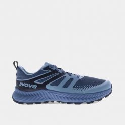 Buty do biegania męskie, Trailfly Standard. Białe buty do biegania Inov-8, bez wzorów, z gumy, bez zapięcia, do biegania. Za 499.99 zł.