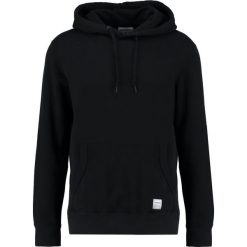Converse Bluza z kapturem black. Bluzy z kapturem marki Converse, l, z bawełny, z kapturem. W wyprzedaży za 237.30 zł.