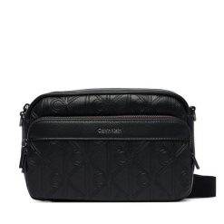 Saszetka Calvin Klein. Czarne saszetki i nerki CALVIN KLEIN, bez wzorów. Za 409.99 zł.