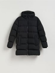 Pikowana kurtka z puchem - czarny. Czarne kurtki Reserved, l, bez wzorów, z puchu, bez kaptura. Za 599.99 zł.