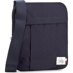 Saszetka TOMMY HILFIGER - Tommy Crossover AM0AM02610 413. Saszetki i nerki marki Tommy Hilfiger. W wyprzedaży za 189.00 zł.