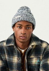 Męska Czapka Mustang Style Finn Beanie Total Eclipse 1014112 5226. Czapki zimowe Mustang, bez wzorów. Za 99.99 zł.