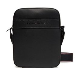 Saszetka Tommy Hilfiger. Czarne saszetki i nerki Tommy Hilfiger, bez wzorów. Za 249.99 zł.