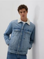 Jeansowa kurtka sherpa - niebieski. Niebieskie kurtki Reserved, l, bez wzorów, z denimu, bez kaptura. Za 239.99 zł.
