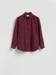 Koszula regular z bawełny egipskiej - karminowy. Czerwone koszule Reserved, l, bez wzorów, z bawełny, bez kołnierzyka, bez ramiączek. Za 139.99 zł.
