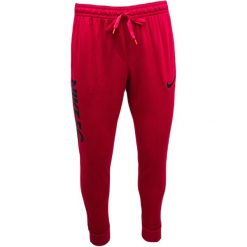 Spodnie sportowe męskie Nike FC Drifit. Spodnie treningowe długie Nike, m, bez wzorów, z poliesteru. W wyprzedaży za 206.60 zł.
