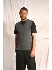 Just Cashmere Kaszmirowy bezrękawnik "Corki" w kolorze szarym rozmiar: S. Szare bluzy Just Cashmere, s, bez wzorów, z kaszmiru, bez kaptura. Za 347.99 zł.