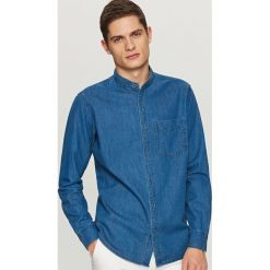 Jeansowa koszula ze stójką - Niebieski. Koszule marki Reserved. W wyprzedaży za 49.99 zł.
